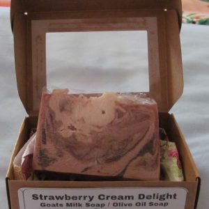 Soap - Strawberry Cream Delight - Bar