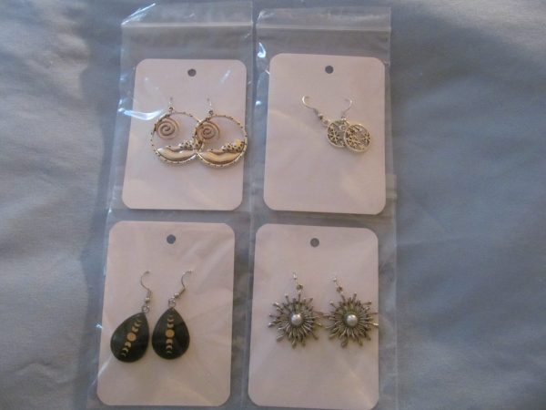 Jewelry - Various Necklaces, Bracelets and Earrings - Image 13